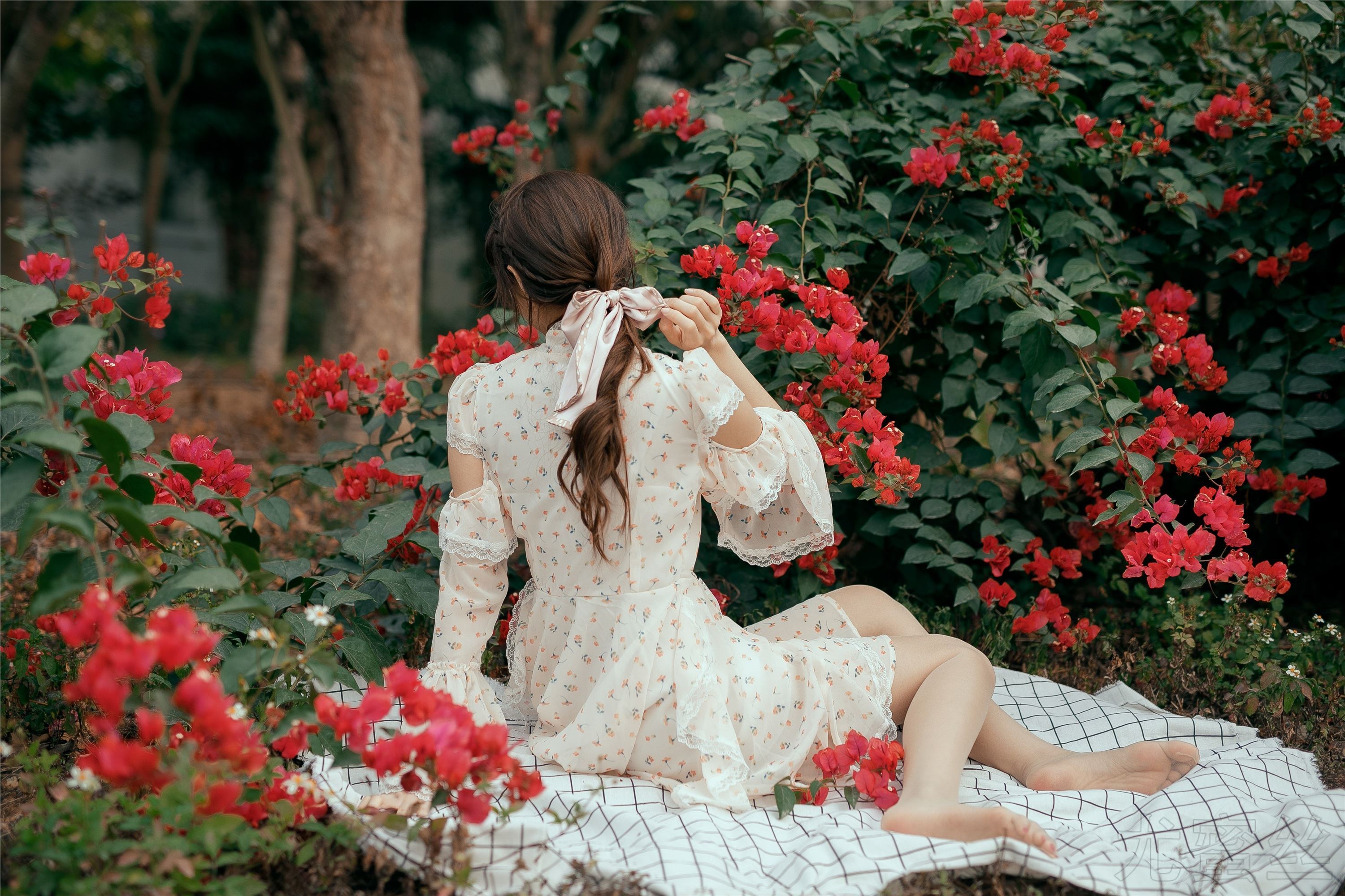 尤蜜丝 穿搭写真 NO.041